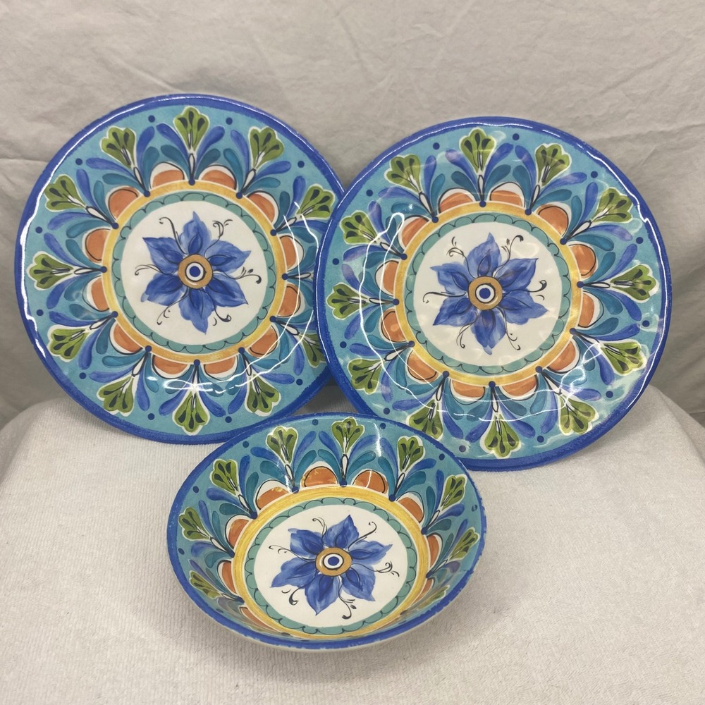 Bed Bath & Beyond Melamine Dinnerware Set 3pc Floral Medallion Blue Orange